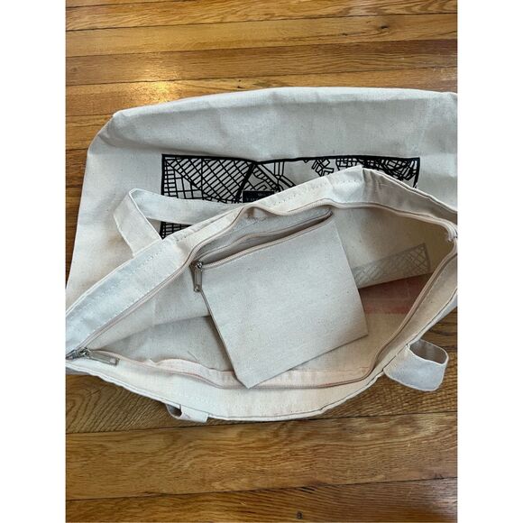 BKLYN MILE TOTE BAG - 2025 - Picture 9 of 11